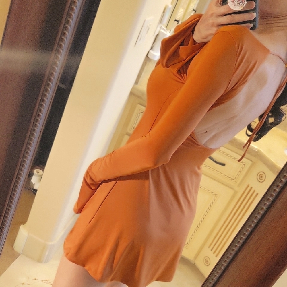 Chic Rich Orange Topaz Cutout Mini Dress, Sz 4 - Picture 7 of 16
